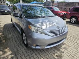2016 Toyota sienna XLE Edition