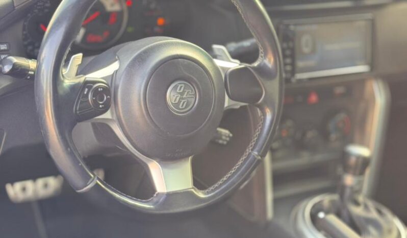 
								2017 Toyota Sport full									