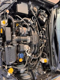 
										2017 Toyota Sport full									