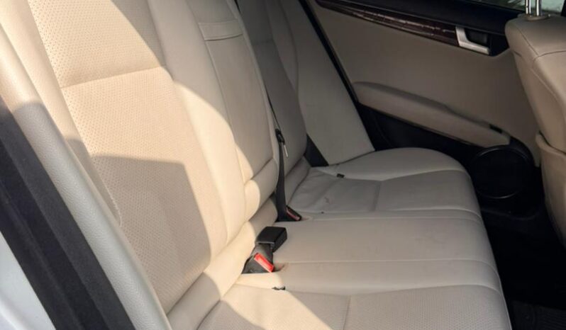 
								2012 Mercedes Benz C350 full									